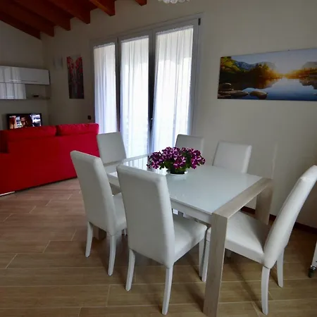 Lake View D Appartement
